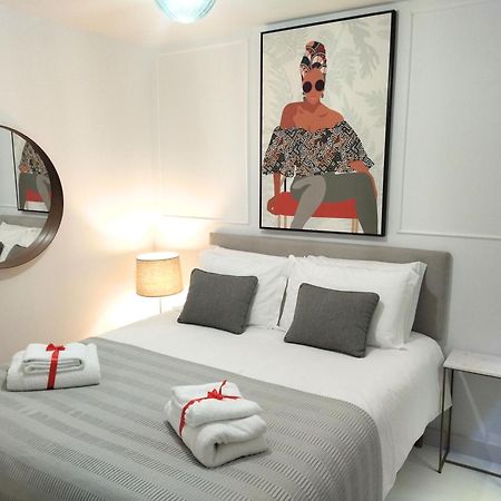 Cais Das Pedras Patio Apartment - With Washer And Dryer Machine 포르투 외부 사진