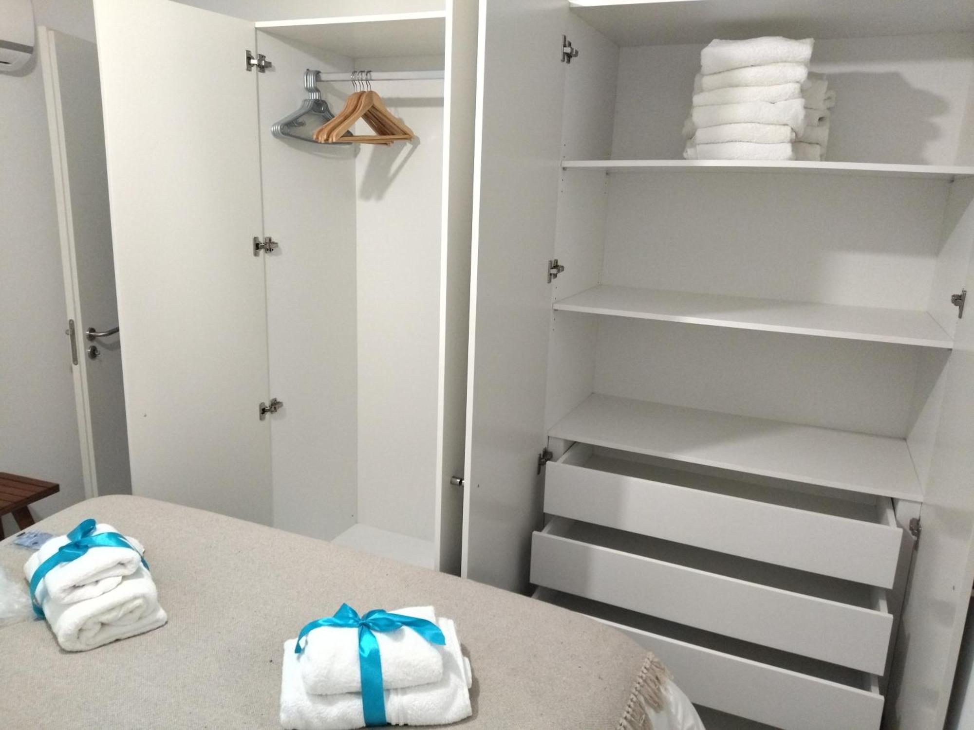 Cais Das Pedras Patio Apartment - With Washer And Dryer Machine 포르투 외부 사진