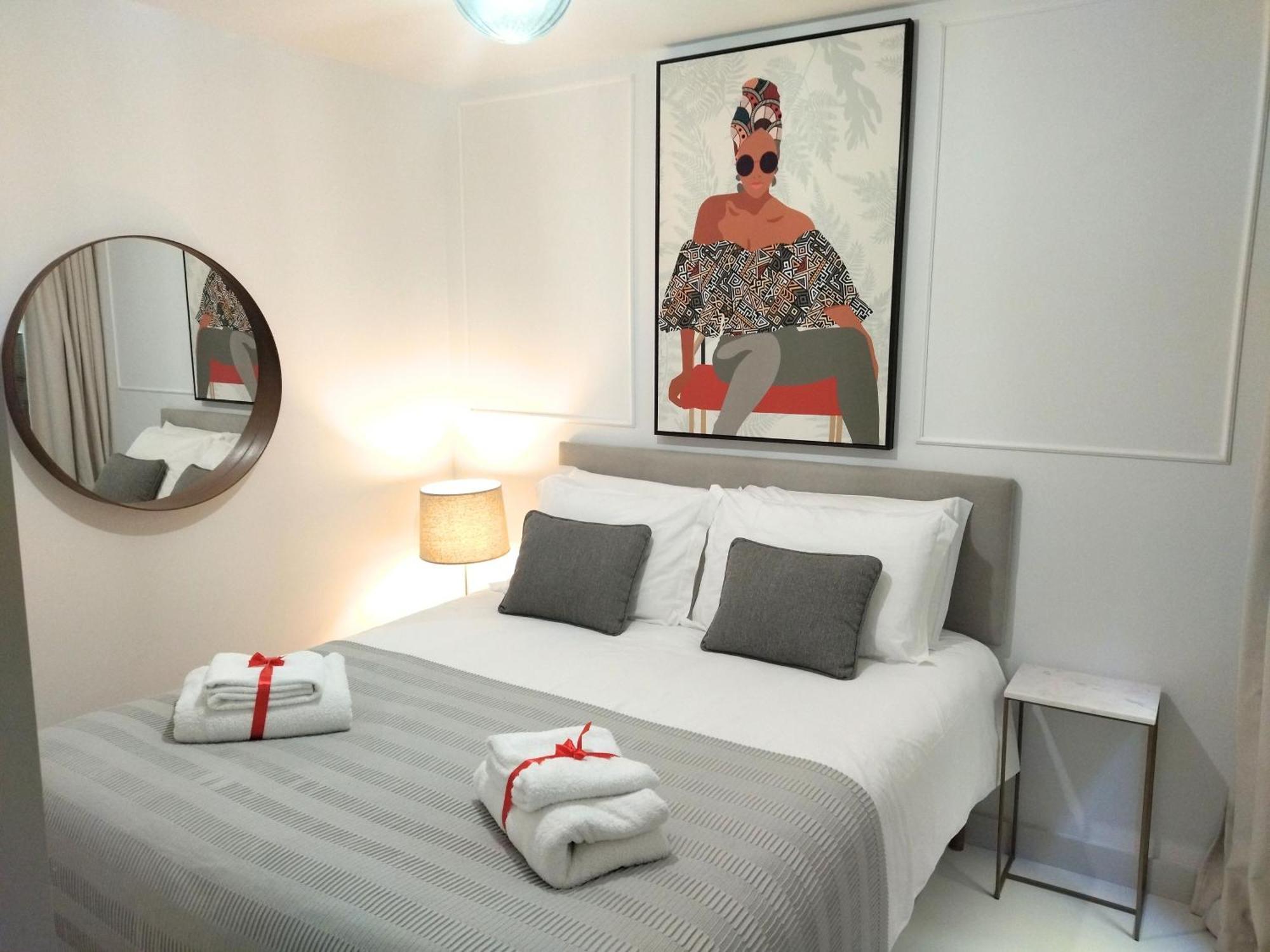Cais Das Pedras Patio Apartment - With Washer And Dryer Machine 포르투 외부 사진