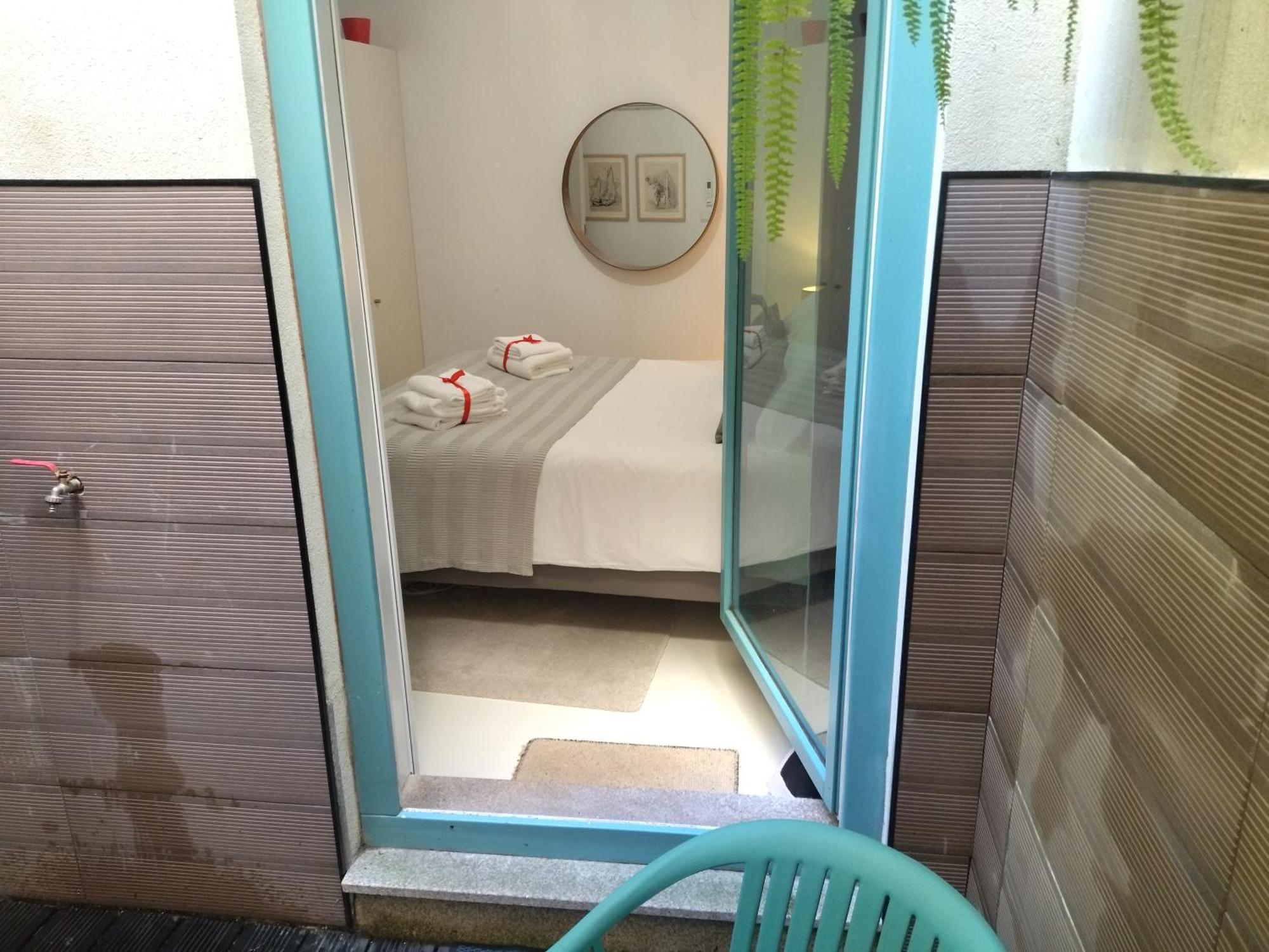 Cais Das Pedras Patio Apartment - With Washer And Dryer Machine 포르투 외부 사진